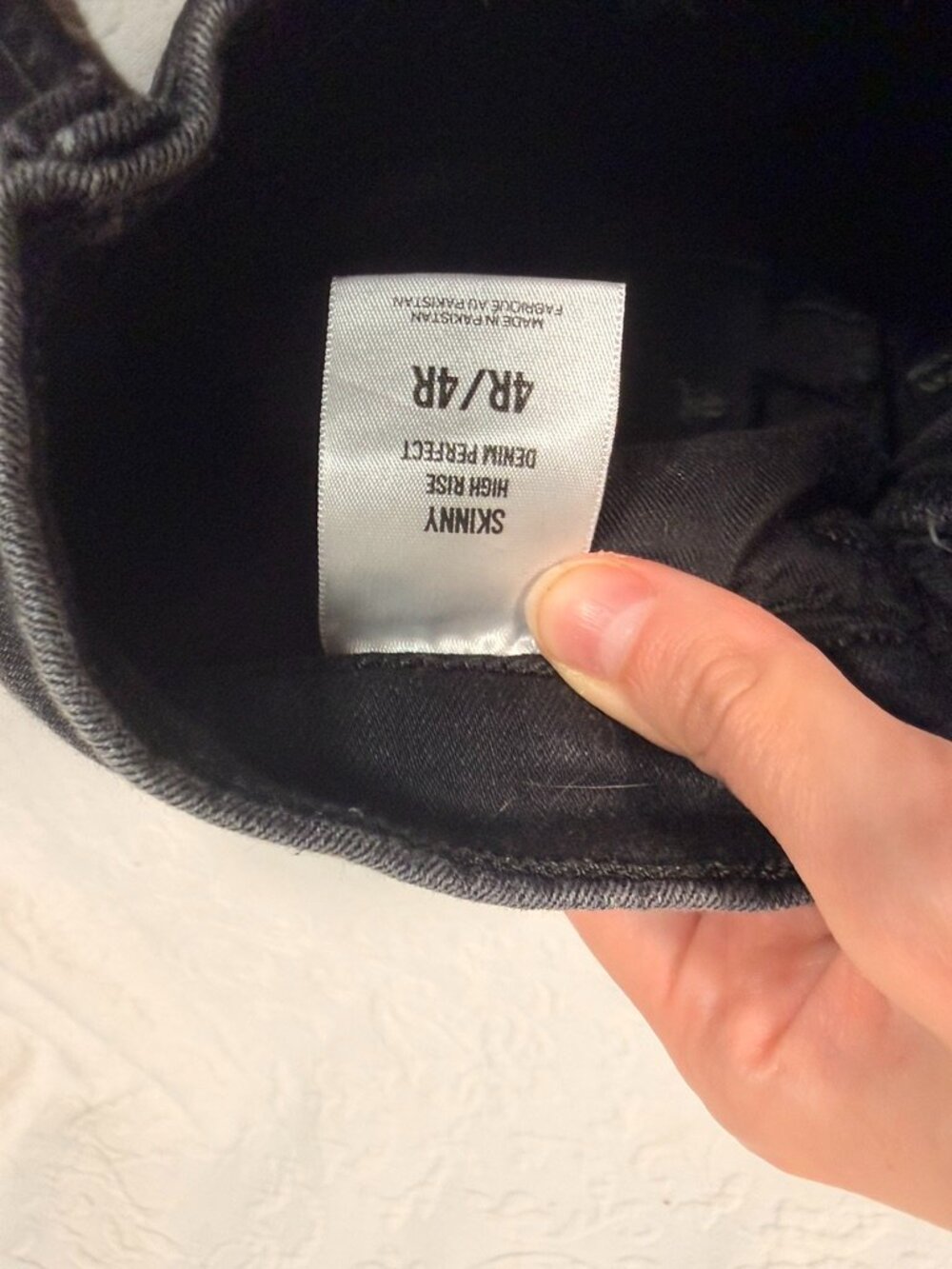 Express Black Ripped Jeans - Picture 7 of 7